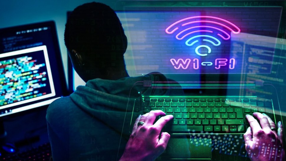 كيف تعرف بسرقة جيرانك لشبكة الـ Wi-Fi الخاصة بك