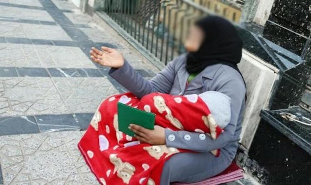 متسولة مغربية تدعي أنها لاجئة سورية