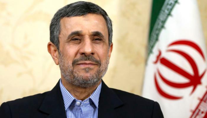 "أحمدي نجاد" يعلن ترشحه للرئاسة ويدعو للتعاون مع تركيا