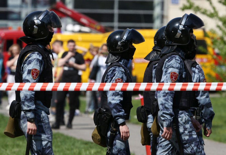 مقتل 11 شخص بينهم أطفال في حادثة إطلاق نار داخل مدرسة روسية