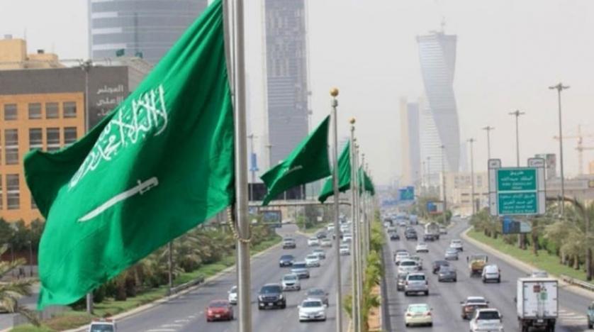 إيقاف 136 متهماً في السعودية بقضايا فساد وتزوير في شهر واحد