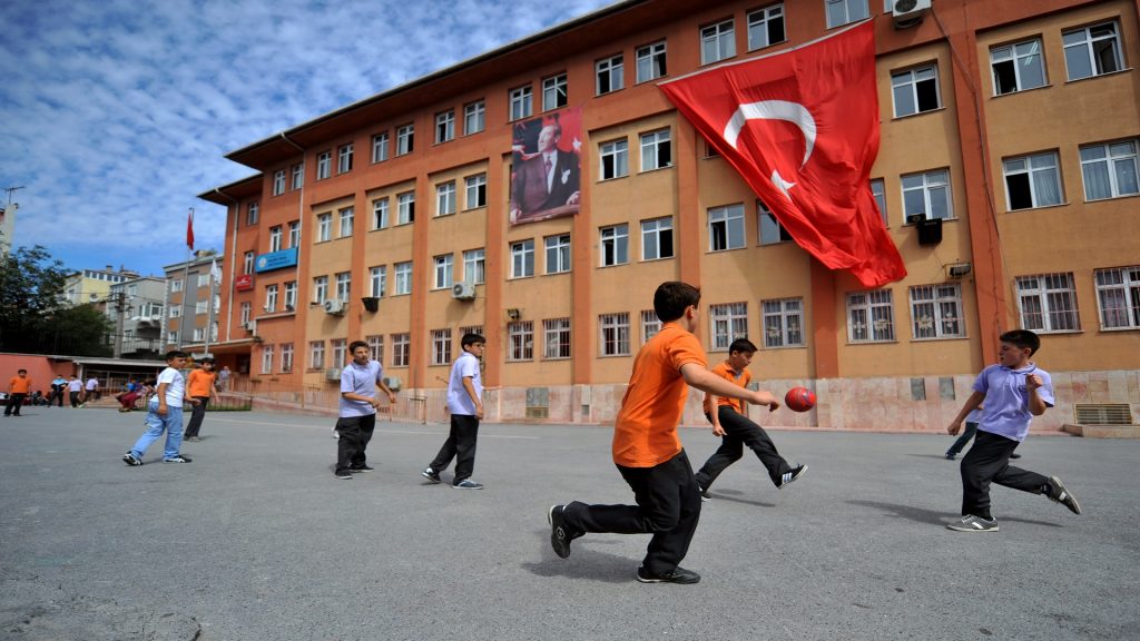 المدارس التركية
