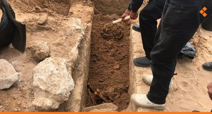 نبش قبر أحد الأموات في الحسكة لسرقة صفائح معدنية من ساقه