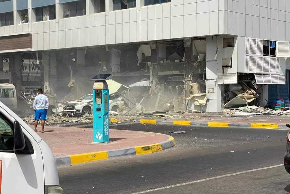 تفاصيل الانفجار في أبو ظبي الذي أوقع قتلى وأكثر من 120 جريحاً