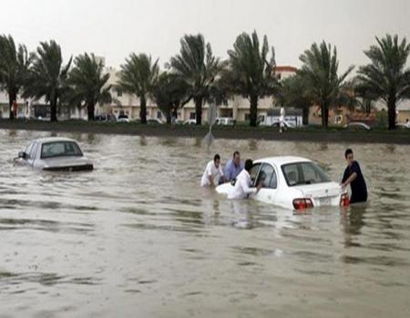 فيضانات وسيول جارفة تجتاح عدداً من دول الخليج