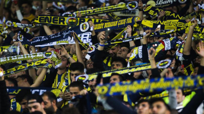 الاتحاد الأوروبي يعاقب نادي فنربخشة التركي بسبب هتاف مشجعيه لبوتين