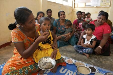 الأزمة الاقتصادية تهدد الأطفال في سريلانكا بمعاناة إنسانية غير مسبوقة