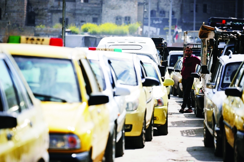 ارتفاع تكاليف غسيل السيارات في سوريا يثير قلق السائقين ويؤثر على الأعمال