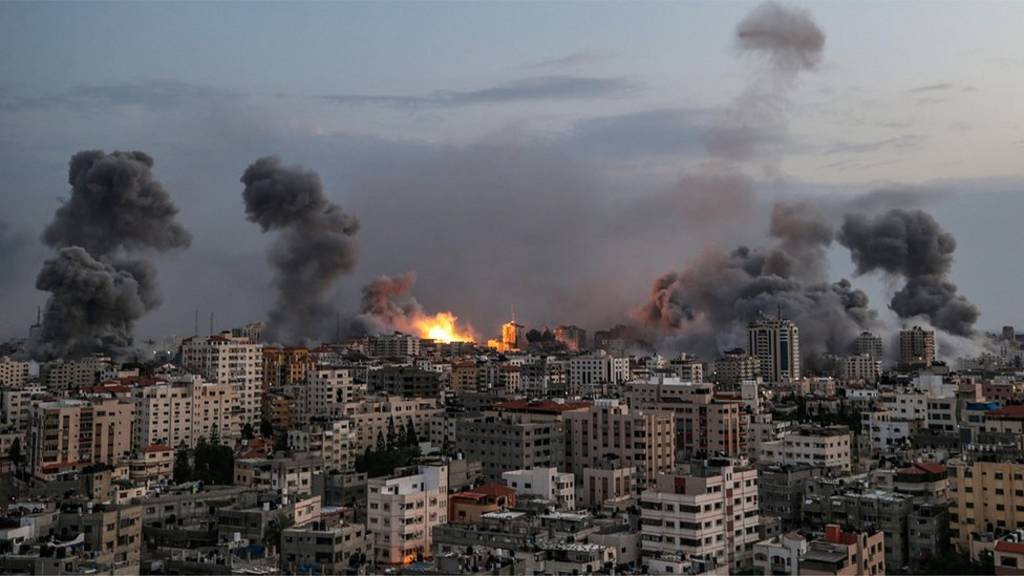 تصاعد التوتر في غزة: غارات إسرائيلية وإطلاق صواريخ