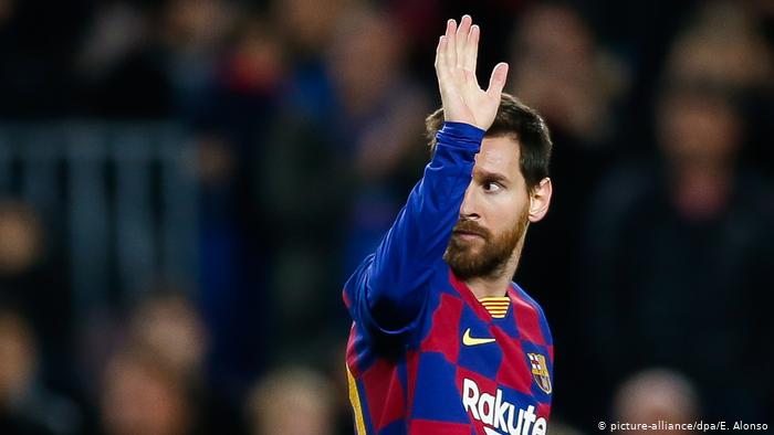 "برشلونة يعلن عزمه تنظيم مباراة تكريمية لأسطورة كرة القدم ليونيل ميسي"